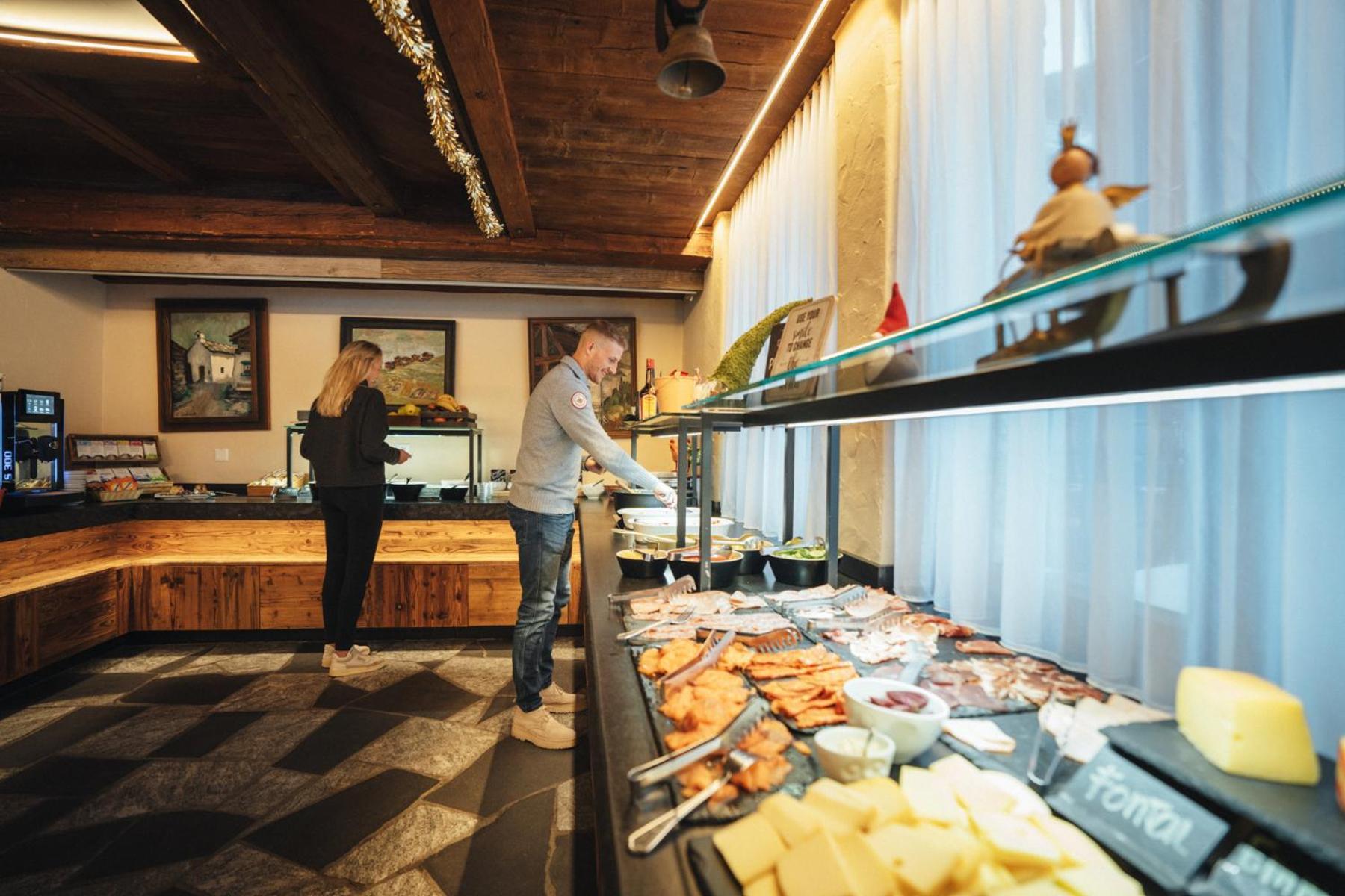 Zermatt Budget Rooms מראה חיצוני תמונה